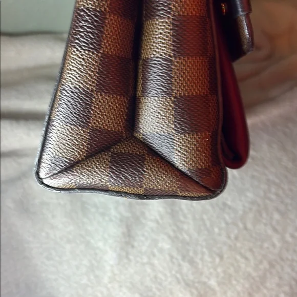 Louis Vuitton elegant purse 10 x 4 x 7 - Picture 14 of 16